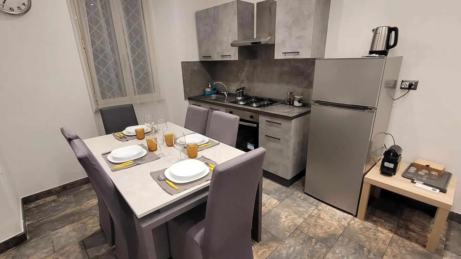 Apartment Vatican House 98 Rome Italy
